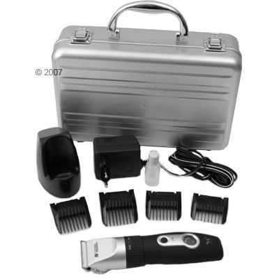 Mehr Infos zu Akku-Schermaschine Pet Clipper CP-6810 - Komplettset (Handger�t und 4 Aufsteckk�mme)